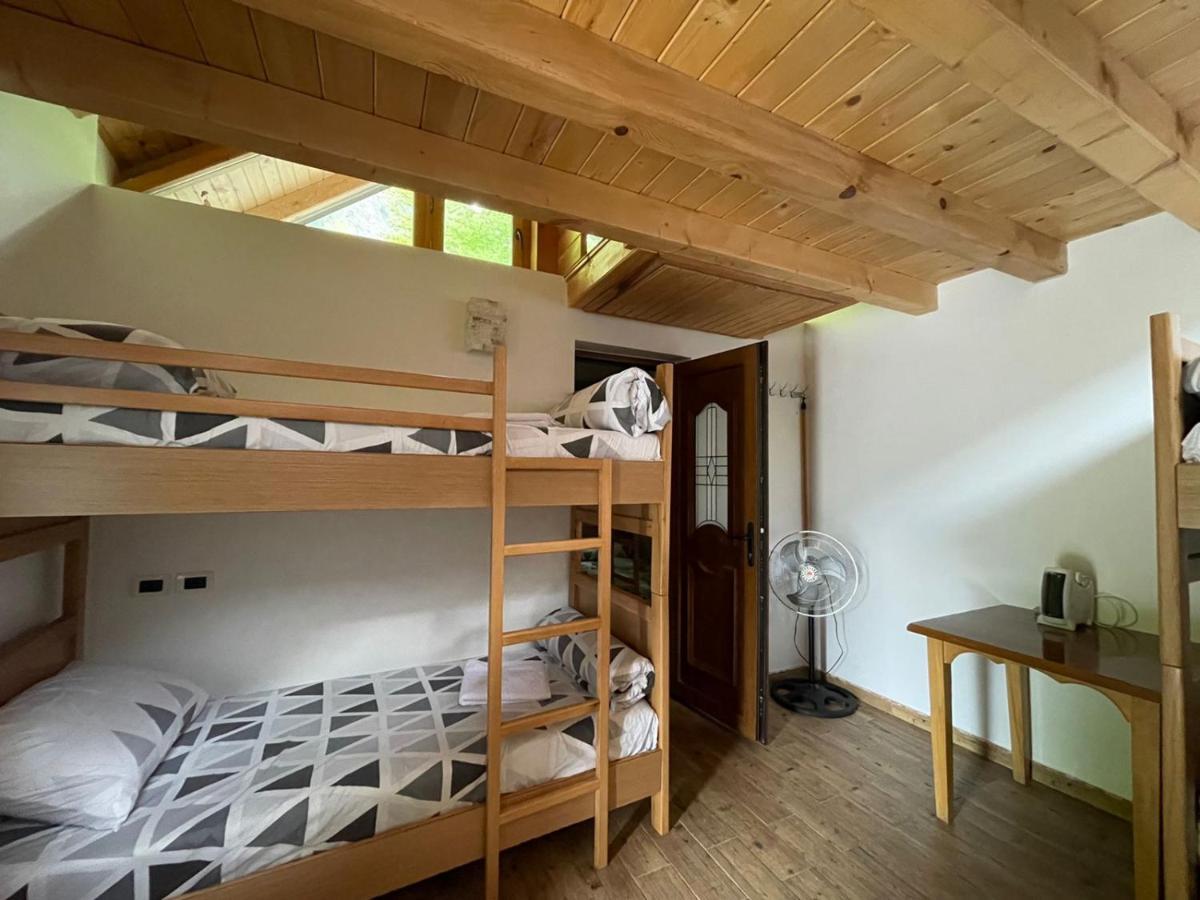 فالبني Hostel Rilindja المظهر الخارجي الصورة